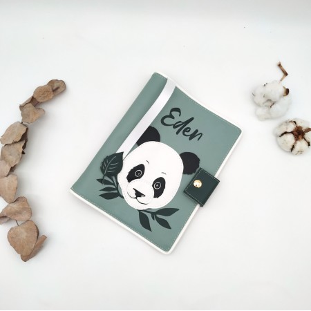 Protège carnet de santé Panda, vert amande, noir et vert en cuir végane