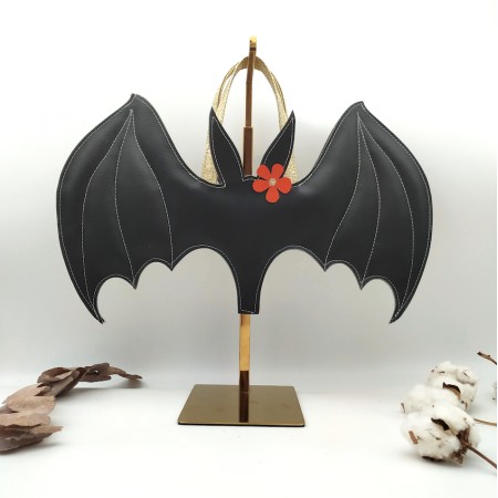 Sac à bonbon chauve souris, en cuir végane pour Halloween